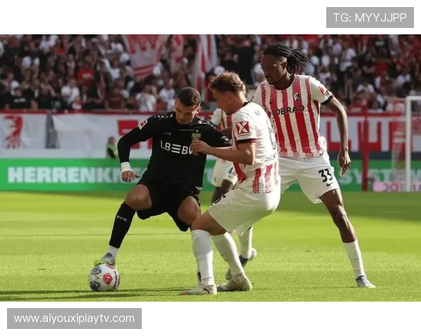 圣保利1-1沃尔夫斯堡，客场顽强抢分