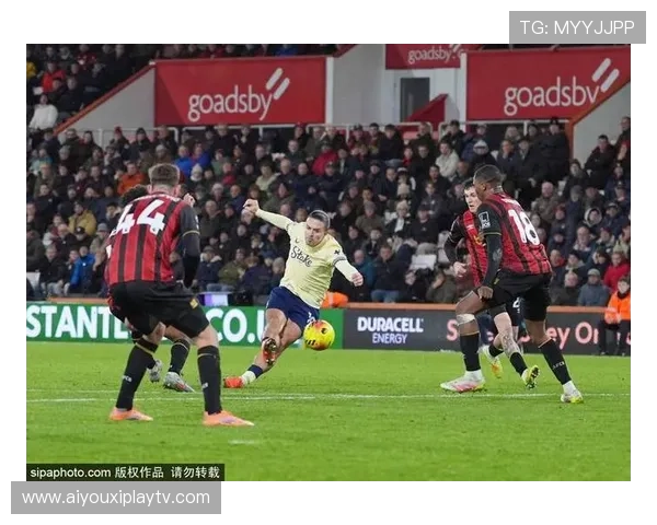 斯特拉斯堡锋线核心艾美加停赛，六名球员伤缺影响攻防